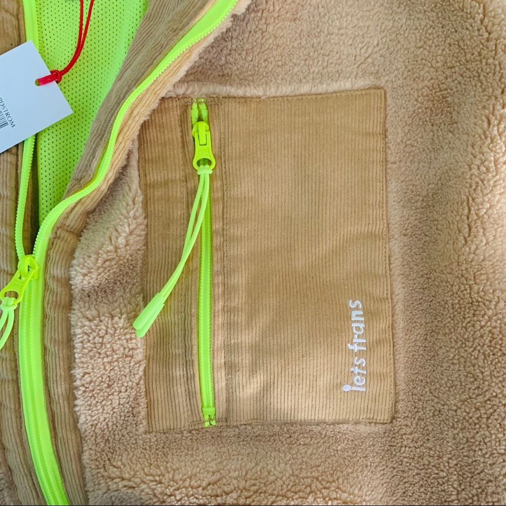 Sold Urban Outfitters Fleece Corduroy Patch Tan Jacket - Picture 12 of 15